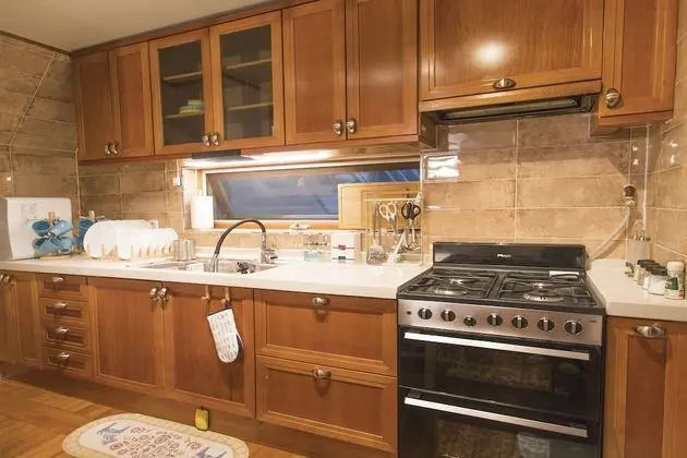 Family Townhome - Foreigner Only, 4 Bedrooms, Balcony, Garden Area(Fabulous Sunlit Heritage Mansion)