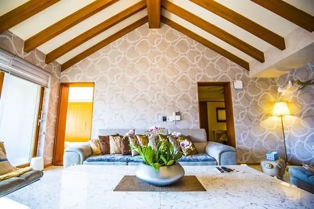 Family Townhome - Foreigner Only, 4 Bedrooms, Balcony, Garden Area(Fabulous Sunlit Heritage Mansion)