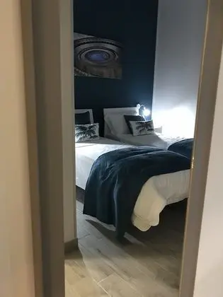 Design Tek Büyük veya İki Ayrı Yataklı Oda