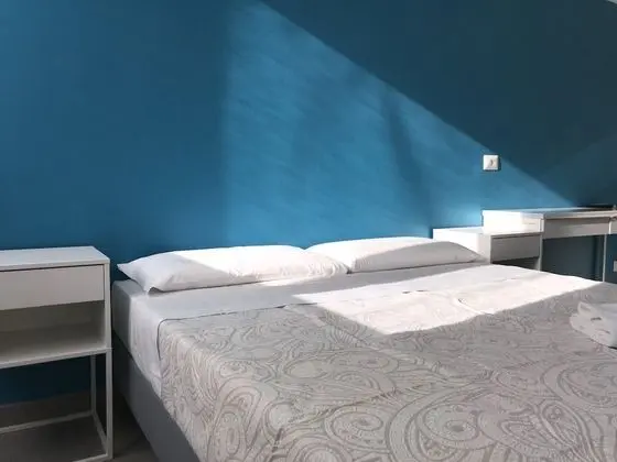 Comfort Tek Büyük veya İki Ayrı Yataklı Oda, Avlu Manzaralı