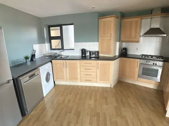 Apart Daire, Banyolu/Duşlu (Joy Street)