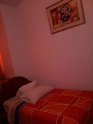 Tek Büyük Yataklı Oda