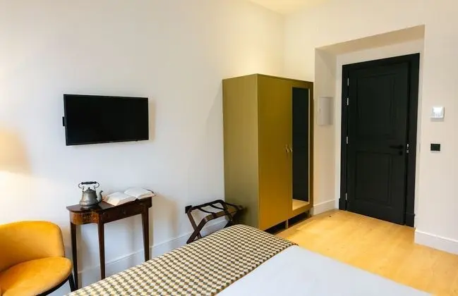 Standard Tek Büyük Yataklı Oda