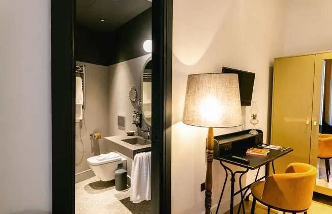 Superior Tek Büyük Yataklı Oda