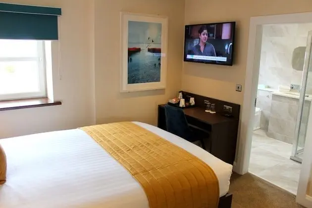 Tek Büyük Yataklı Oda