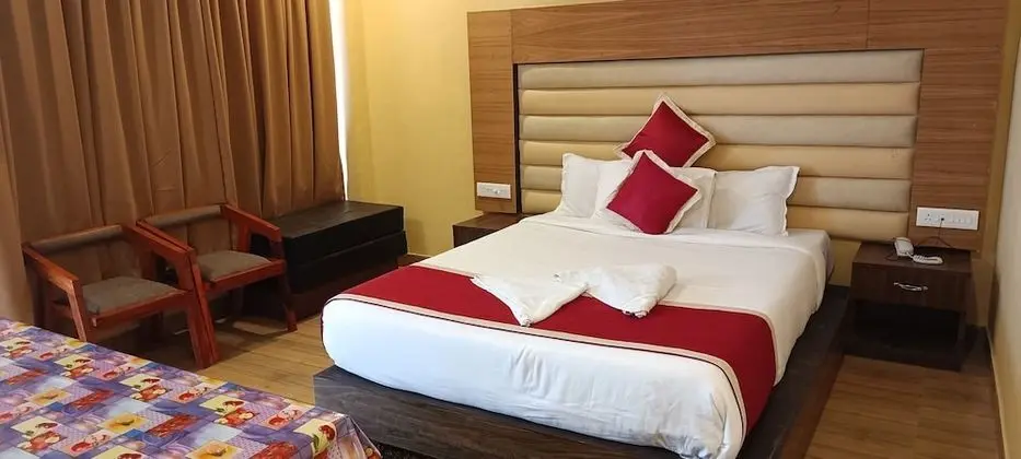 Luxury Tek Büyük Yataklı Oda