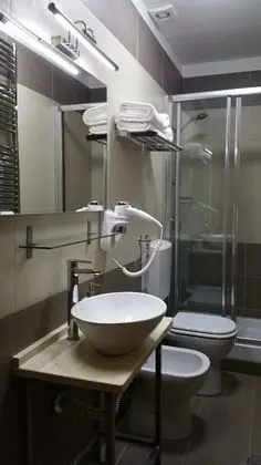 Tek Büyük veya İki Ayrı Yataklı Oda, Özel Banyo
