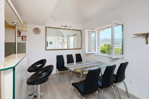 Apart Daire (3 Bedrooms)