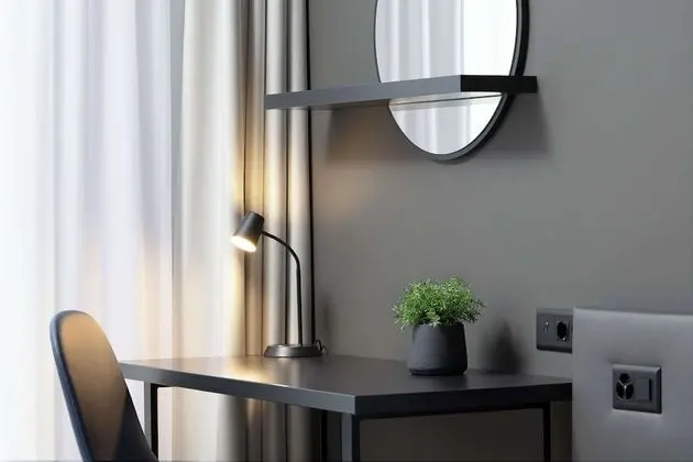 Superior Süit, Sigara İçilmez (Studio)