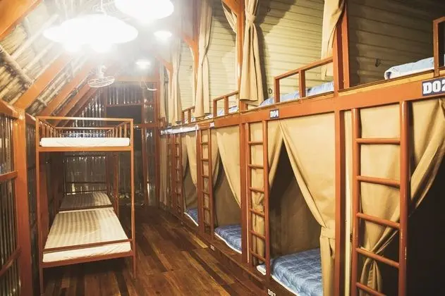 Ortak Ranzalı Oda, Karma Ranzalı Oda (1 Bed in 14-Bed)