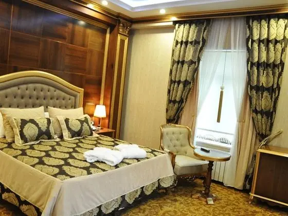 Standard Tek Büyük Yataklı Oda