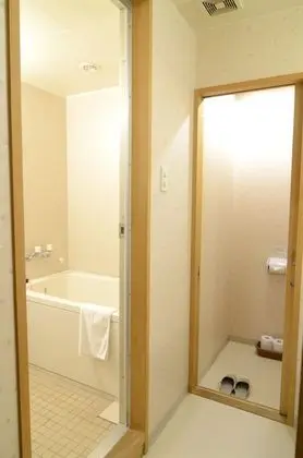 Oda, Sigara İçilmez (Japanese Style Room with Private Bath)