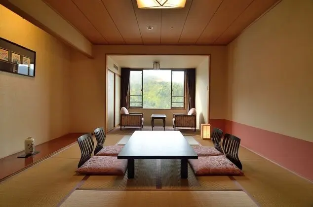 Oda, Sigara İçilmez (JapaneseStyle with Private Bath,16sqm)