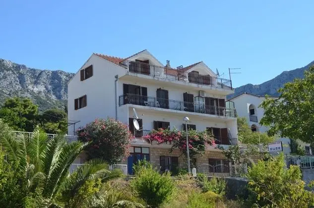 Apart Daire (Jozo - 150 m from pebble beach - A4(4)