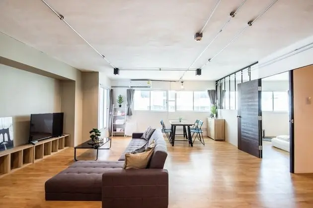 2 Bedrooms