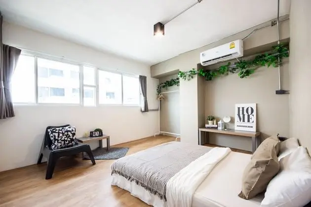 2 Bedrooms