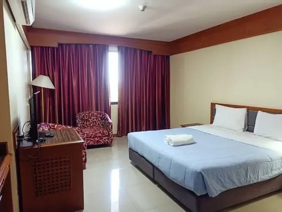 Deluxe Tek Büyük Yataklı Oda