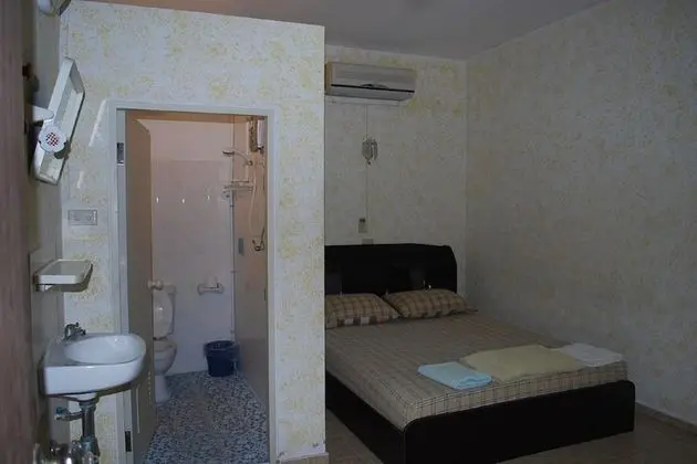 Standard Double Room - No TV