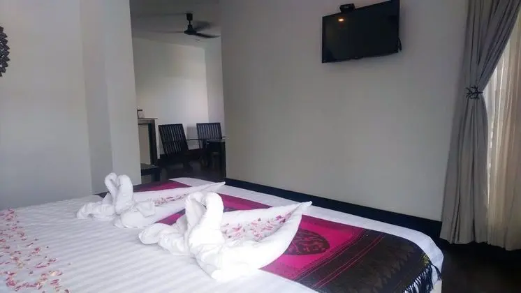Royal Tek Büyük Yataklı Oda