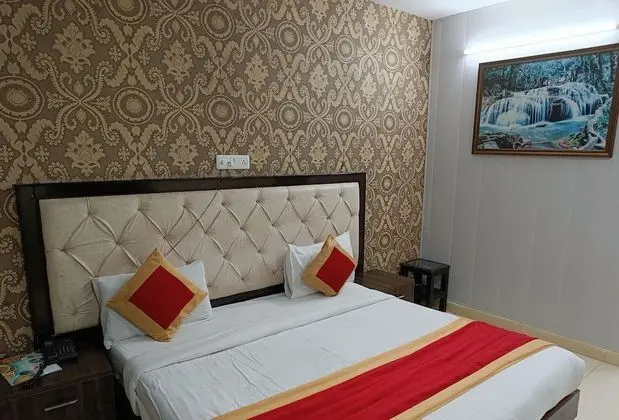 Deluxe Tek Büyük veya İki Ayrı Yataklı Oda, Sigara İçilmez