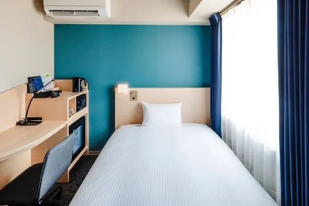 Tek Kişilik Oda, Sigara İçilmez