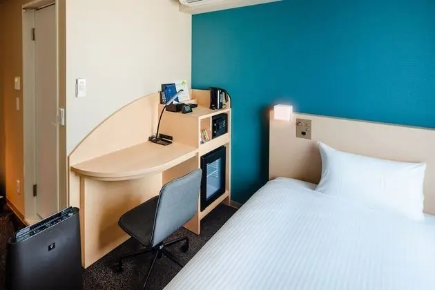 Tek Kişilik Oda, Sigara İçilmez