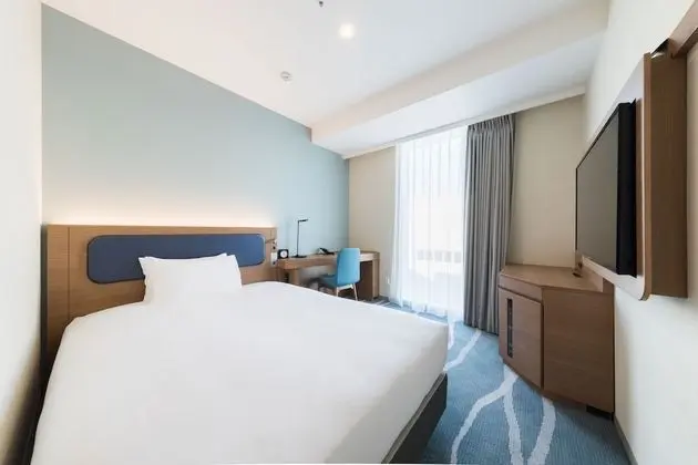 Tek Kişilik Oda, Sigara İçilmez (For 2 People)