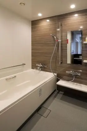 İki Ayrı Yataklı Oda, Sigara İçilmez