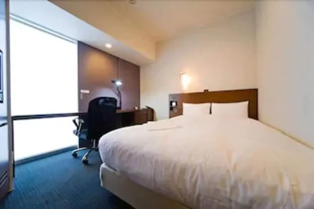 Tek Büyük Yataklı Oda, Sigara İçilebilir (Semi-double Room)