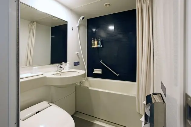 Tek Büyük Yataklı Oda, Sigara İçilebilir (Semi-double Room)