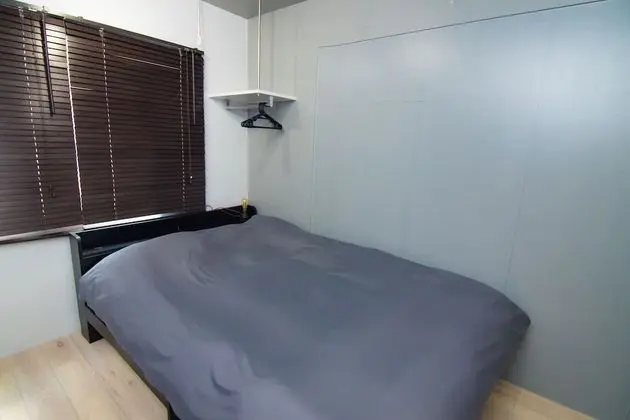 Design Tek Büyük Yataklı Oda, 1 Çift Kişilik Yatak