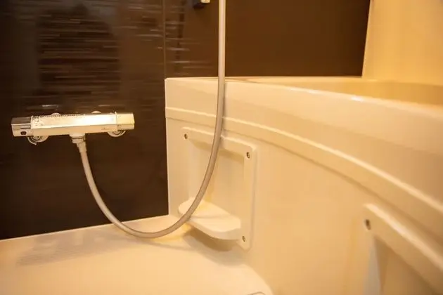 Design Tek Büyük Yataklı Oda, 1 Çift Kişilik Yatak