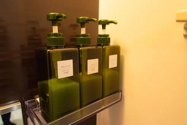 Design Tek Büyük Yataklı Oda, 1 Çift Kişilik Yatak