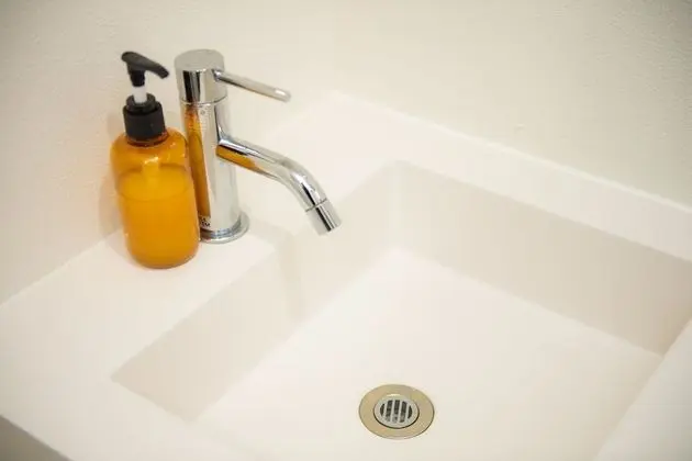 Design Tek Büyük Yataklı Oda, 1 Çift Kişilik Yatak