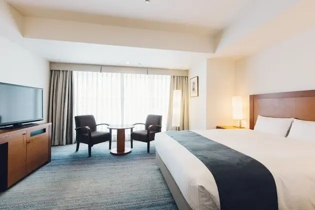 Tek Büyük Yataklı Oda, Sigara İçilmez
