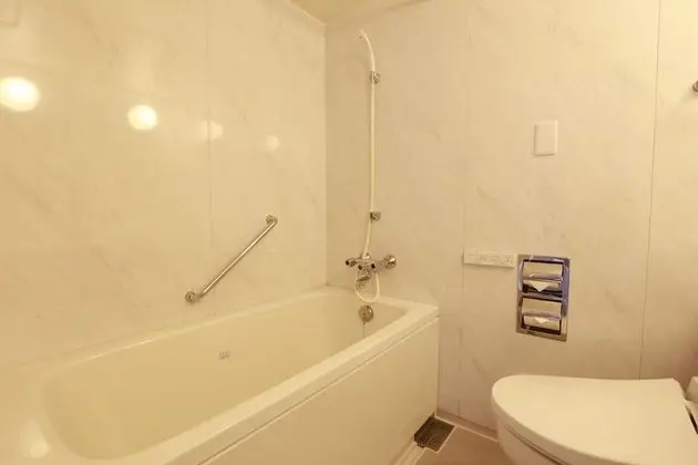 Tek Büyük Yataklı Oda, Sigara İçilmez
