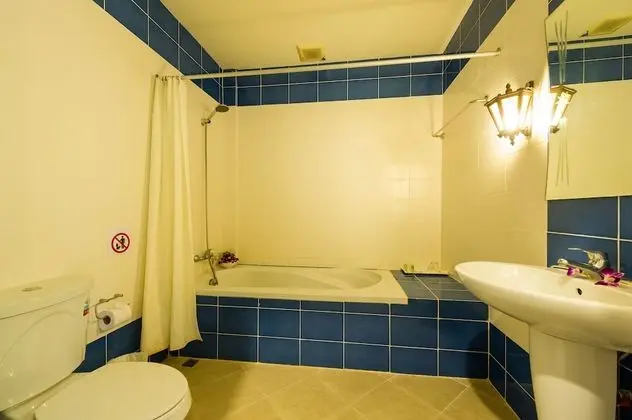 Deluxe İki Ayrı Yataklı Oda, 2 Tek Kişilik Yatak, Havuz Manzaralı