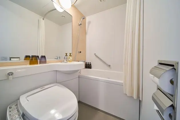 İki Ayrı Yataklı Oda, Sigara İçilmez (Compact Twin Room)