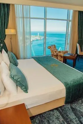 Superior Tek Büyük veya İki Ayrı Yataklı Oda, Deniz Manzaralı
