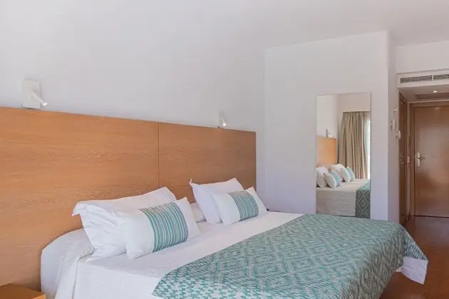 Büyük Yataklı Tek Kişilik Oda, Balkon