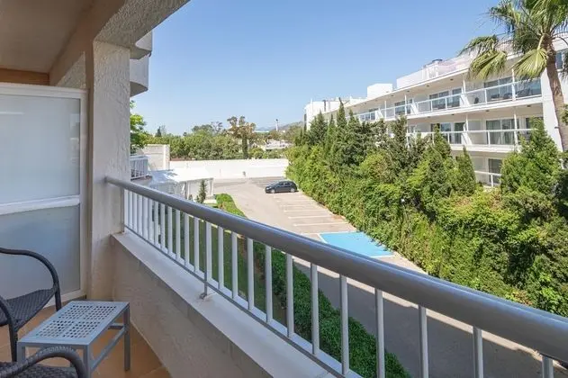 Büyük Yataklı Tek Kişilik Oda, Balkon