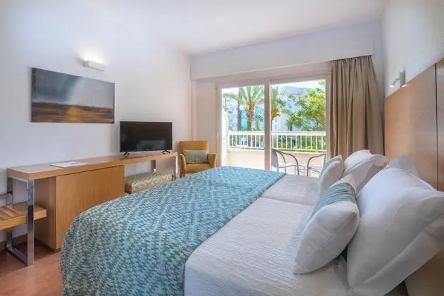Tek Büyük Yataklı Oda, Balkon