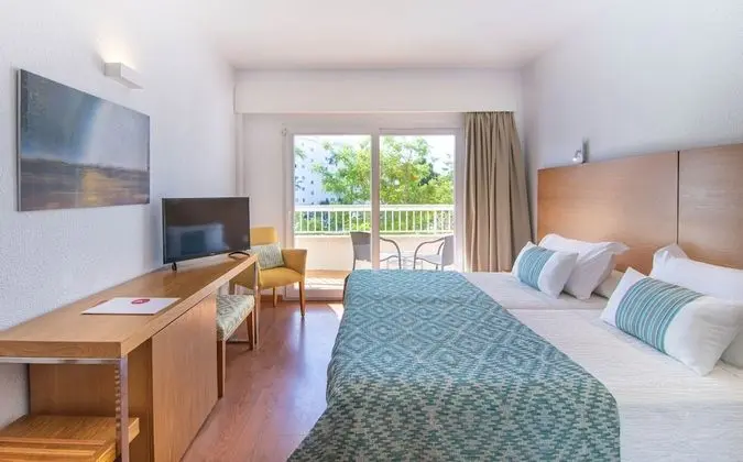 Tek Büyük Yataklı Oda, Balkon