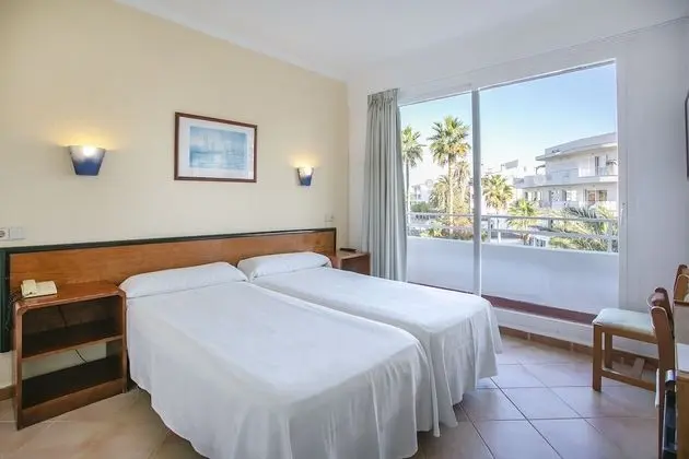 Büyük Yataklı Tek Kişilik Oda, Balkon