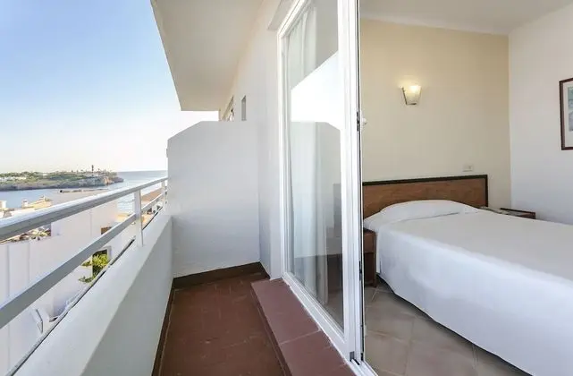 Tek Kişilik Oda, Balkon