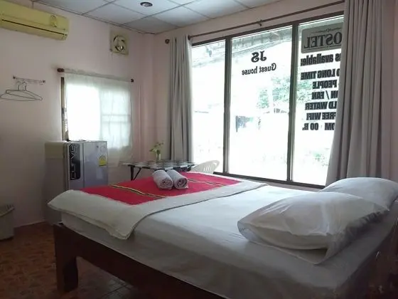 Standard Double Room with Air-conditioner