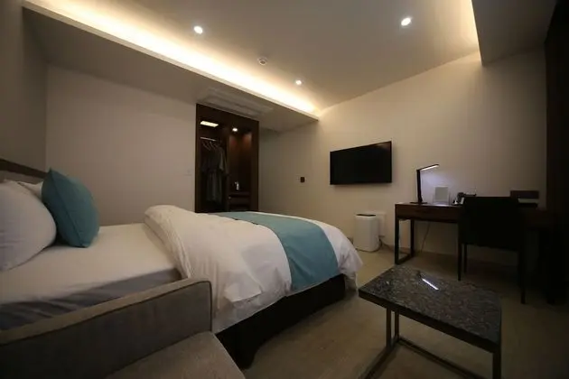Standard Room - Breakfast for 1(except Sunday & Public Holiday)