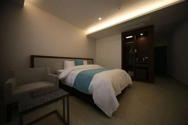 Standard Room - Breakfast for 1(except Sunday & Public Holiday)