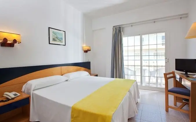 Tek Büyük Yataklı Oda, Balkon