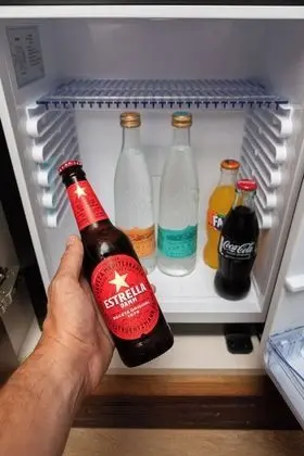 Tek Büyük Yataklı Oda, Balkon